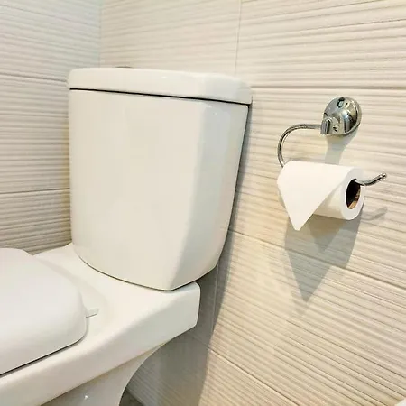 Atico De Carlo Con Vistas Al Mar Y Terraza