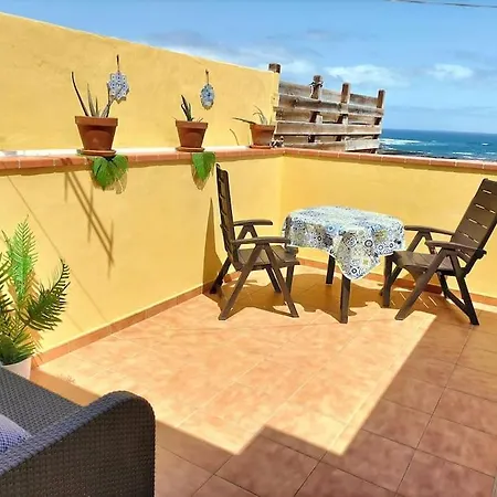 ático De Carlo Con Vistas Al Mar Y Terraza *
